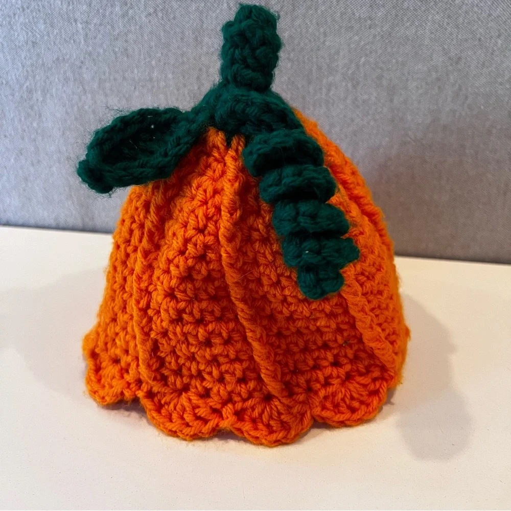 Li'l Pumpkin' Head hand knit Baby Hat pumpkin hat